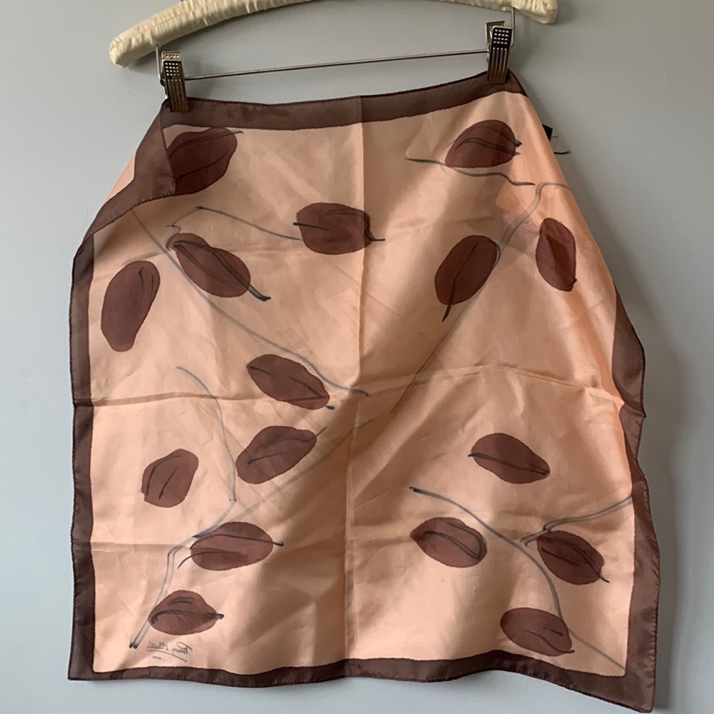 Remoy d’Urville 100% Silk Scarf